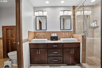 1517 SW Highland Pkwy, Portland, OR 97221 - Photo 28