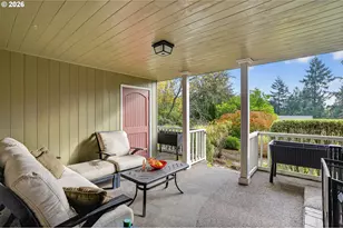 1517 SW Highland Pkwy, Portland, OR 97221 - Photo 2