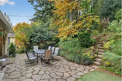 1517 SW Highland Pkwy, Portland, OR 97221 - Photo 34