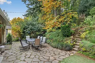 1517 SW Highland Pkwy, Portland, OR 97221 - Photo 34