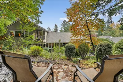 1517 SW Highland Pkwy, Portland, OR 97221 - Photo 34