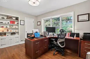 1517 SW Highland Pkwy, Portland, OR 97221 - Photo 30