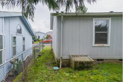 3396 Lake Vanessa Cir NW, Salem, OR 97304 - Photo 30