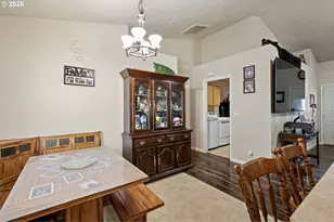 24891 Kingpin Loop, Veneta, OR 97487 - Photo 18
