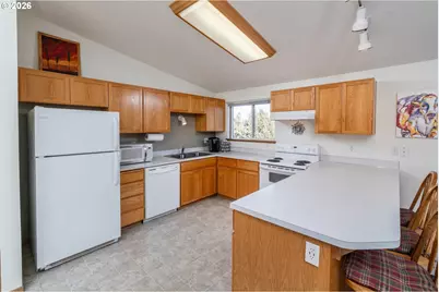 11518 SE View Top Ln, Prineville, OR 97754 - Photo 6