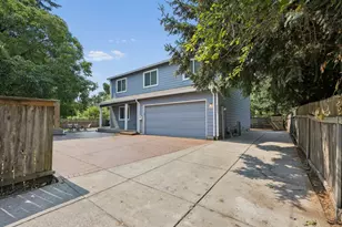 6845 SE 47th Ave, Portland, OR 97206 - Photo 2