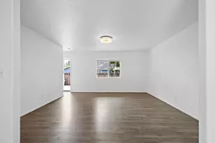 6845 SE 47th Ave, Portland, OR 97206 - Photo 6