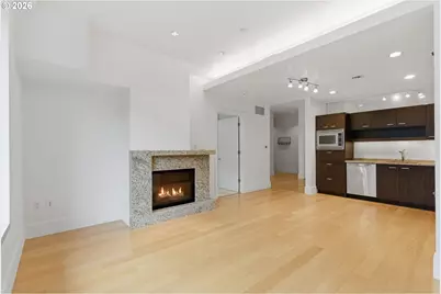 1001 NW Lovejoy St #213, Portland, OR 97209 - Photo 28