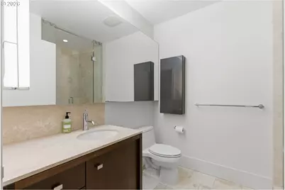 1001 NW Lovejoy St #213, Portland, OR 97209 - Photo 36