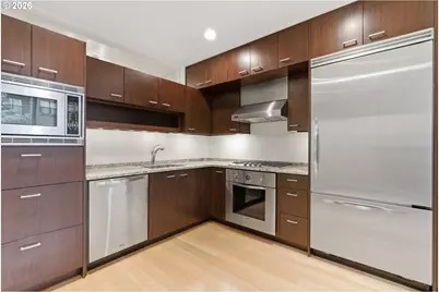 1001 NW Lovejoy St #213, Portland, OR 97209 - Photo 20