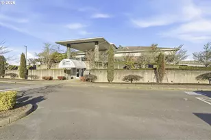 2863 Olympic St, Woodburn, OR 97071 - Photo 40