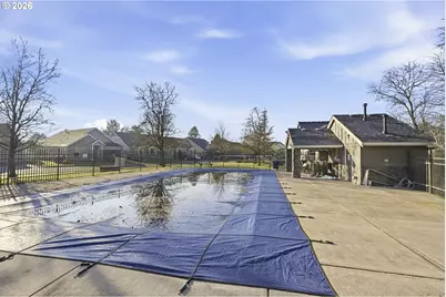 2863 Olympic St, Woodburn, OR 97071 - Photo 38