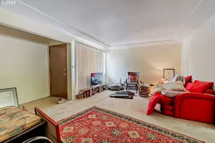 9023 SE Ankeny St, Portland, OR 97216 - Photo 24