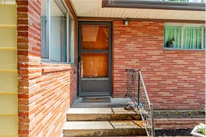 9023 SE Ankeny St, Portland, OR 97216 - Photo 22