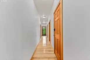 322 Monta Vista Ln, Roseburg, OR 97471 - Photo 22