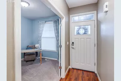 780 E Kenmore St, Gladstone, OR 97027 - Photo 4
