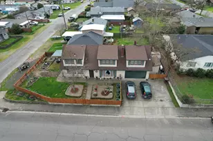 212 Park St, Riddle, OR 97469 - Photo 30