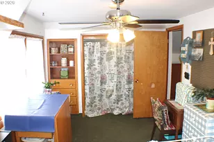 212 Park St, Riddle, OR 97469 - Photo 20