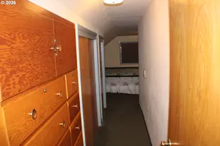 212 Park St, Riddle, OR 97469 - Photo 18