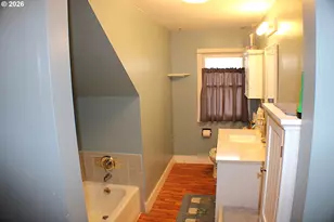 212 Park St, Riddle, OR 97469 - Photo 24