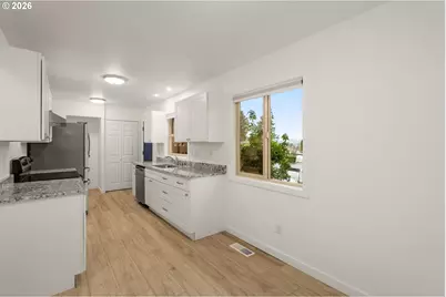 3046 SW Florida Ct #B, Portland, OR 97219 - Photo 16