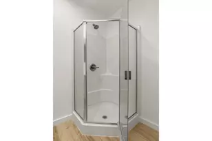 3046 SW Florida Ct, Portland, OR 97219 - Photo 22