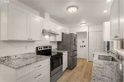 3046 SW Florida Ct #B, Portland, OR 97219 - Photo 14