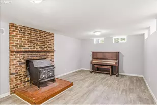 7910 N McKenna Ave, Portland, OR 97203 - Photo 22