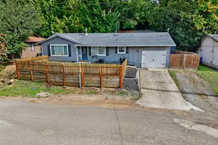 78 N Vernon St, Coquille, OR 97423 - Photo 1