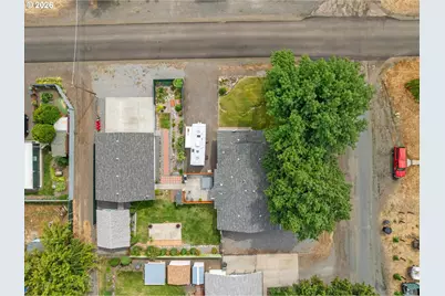 701 Z Ave, La Grande, OR 97850 - Photo 8