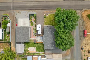 701 Z Ave, La Grande, OR 97850 - Photo 8