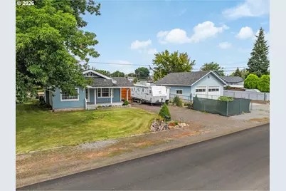 701 Z Ave, La Grande, OR 97850 - Photo 1