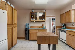 701 Z Ave, La Grande, OR 97850 - Photo 16