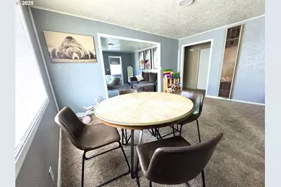 1135 Monmouth St, Independence, OR 97351 - Photo 12