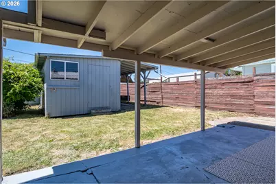 54 NW Rose St, Winston, OR 97496 - Photo 38