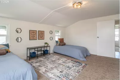 54 NW Rose St, Winston, OR 97496 - Photo 34