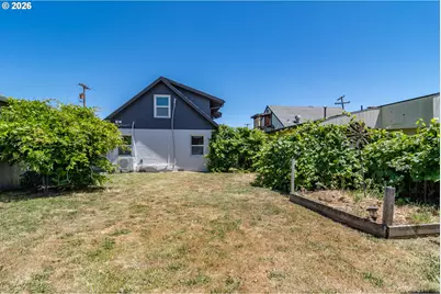 54 NW Rose St, Winston, OR 97496 - Photo 44