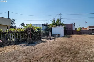 54 NW Rose St, Winston, OR 97496 - Photo 48