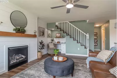 54 NW Rose St, Winston, OR 97496 - Photo 10