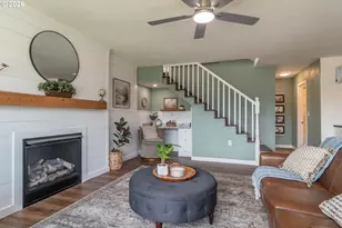 54 NW Rose St, Winston, OR 97496 - Photo 10