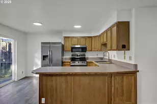 76330 Rainbow St, Oakridge, OR 97463 - Photo 12