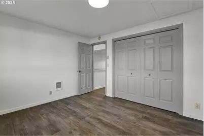 76330 Rainbow St, Oakridge, OR 97463 - Photo 24