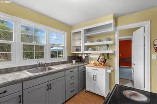 154 Beverly Dr, Oregon City, OR 97045 - Photo 18