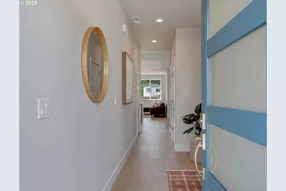 13904 SW 175th Ave, Tigard, OR 97140 - Photo 2