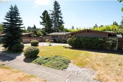 13540 NE Sacramento St, Portland, OR 97230 - Photo 1