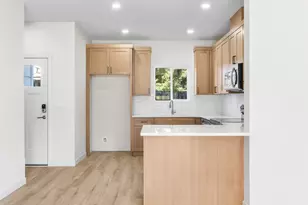 5870 N Missouri Ave, Portland, OR 97217 - Photo 24