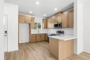 5870 N Missouri Ave, Portland, OR 97217 - Photo 22