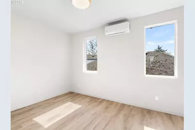 5870 N Missouri Ave, Portland, OR 97217 - Photo 16