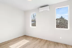 5870 N Missouri Ave, Portland, OR 97217 - Photo 16