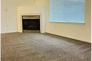 1462 NE Thomas Ct, Hillsboro, OR 97124 - Photo 4
